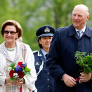 King Harald and Queen Sonja's county visit 2010 takes place in Oppland county. First stop is Bruflat in Etnedal municipality (Photo: Kyrre Lien, Scanpix)